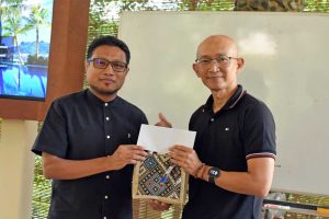 tukar pengalaman penerbit malaysia dan kelompok agromedia